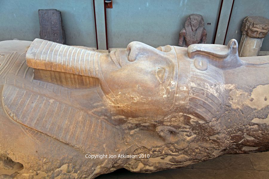 Statue King Rameses II, Memphis